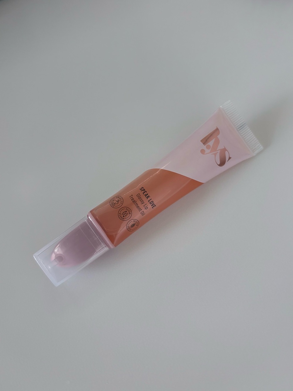 LYS Glossy Lip Treatment Oil 🩷 - Picture 2 of 5